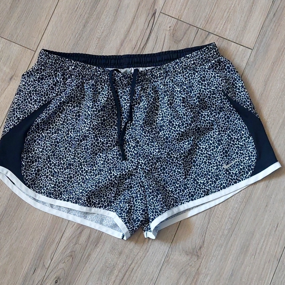 Nike Drifit Tempo Small Leopard Print Shorts